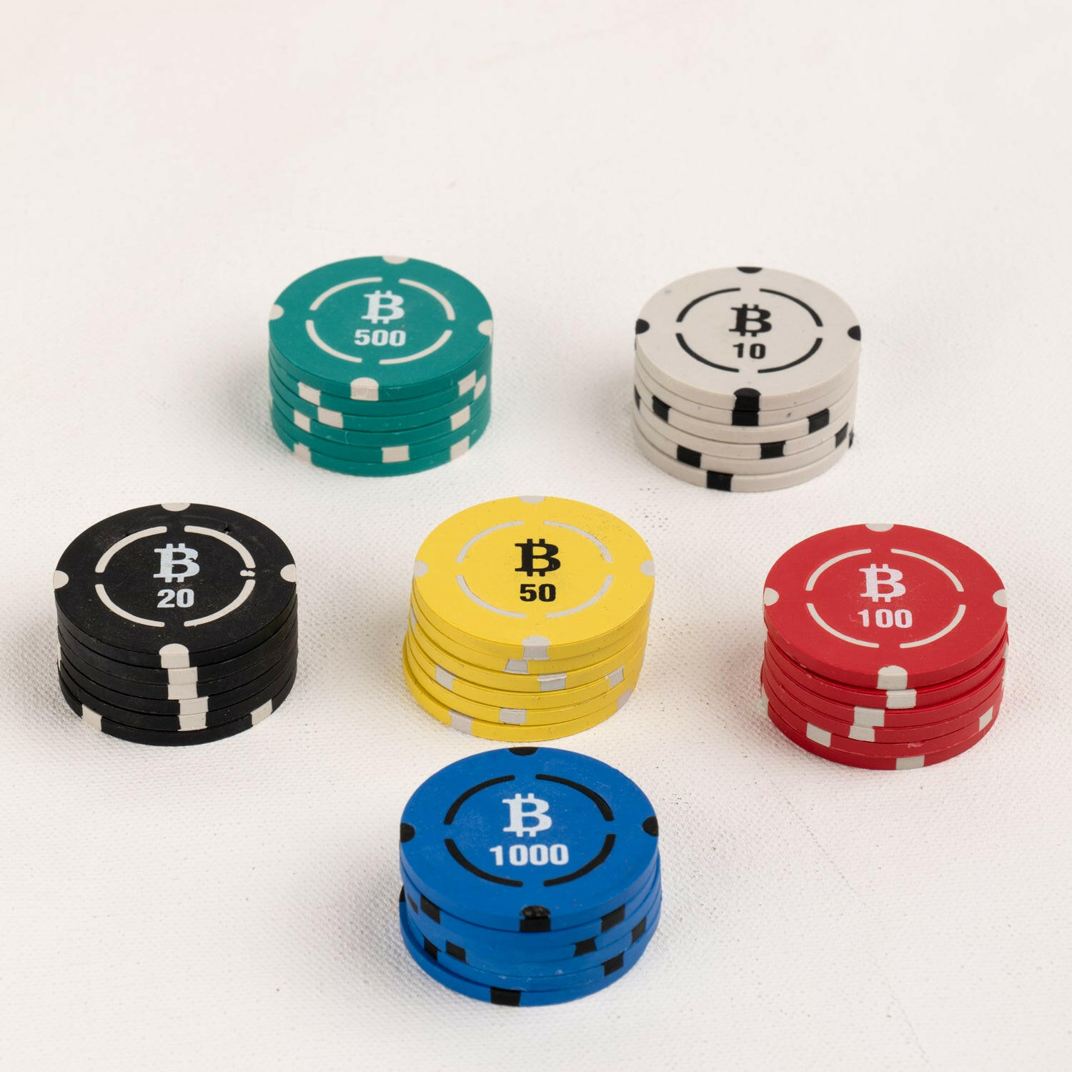 Shop BTC Crypto 300 And 500 Pieces Clay Poker Chips Set At Best